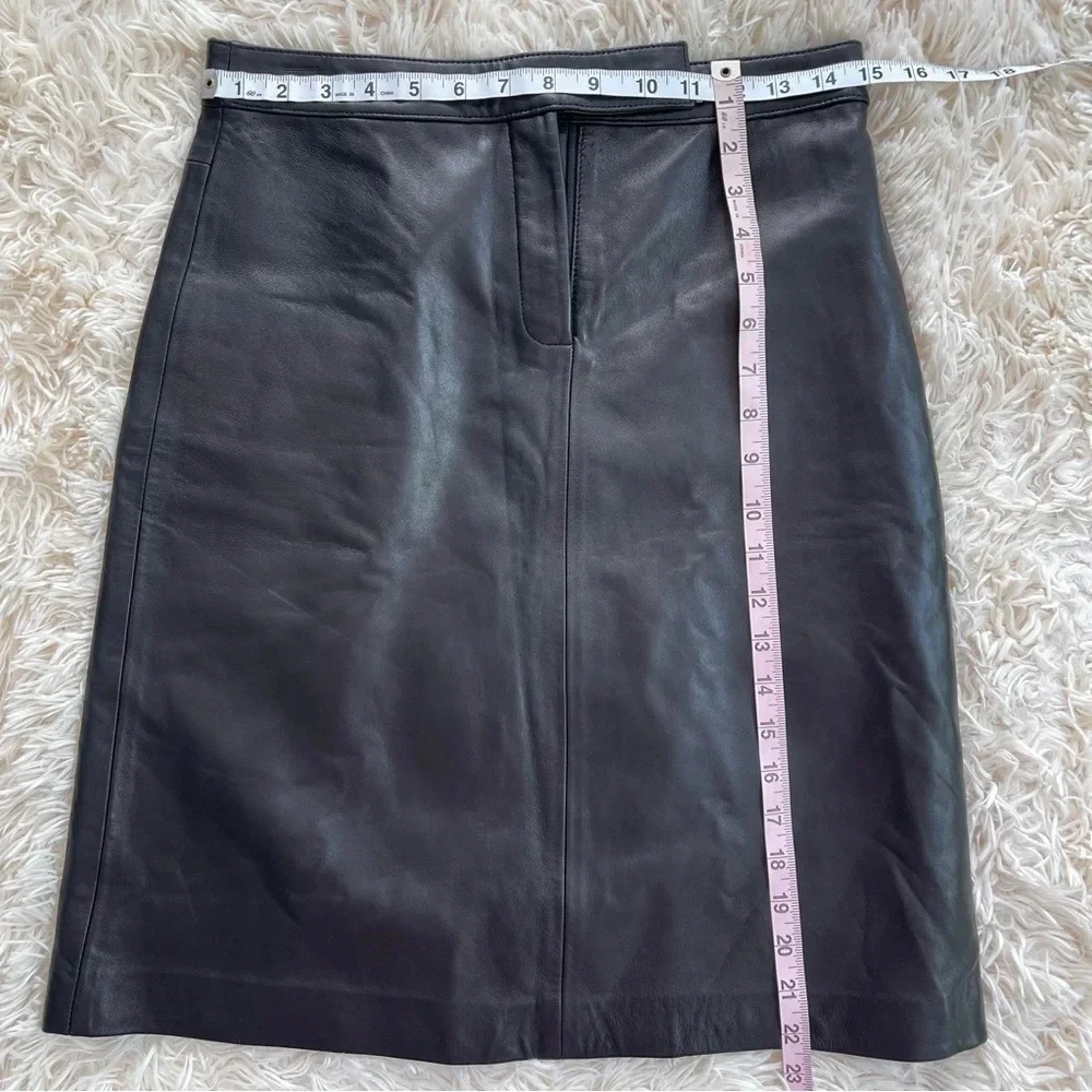 NWT Tommy Hilfiger vintage 100% leather knee length skirt black size 4